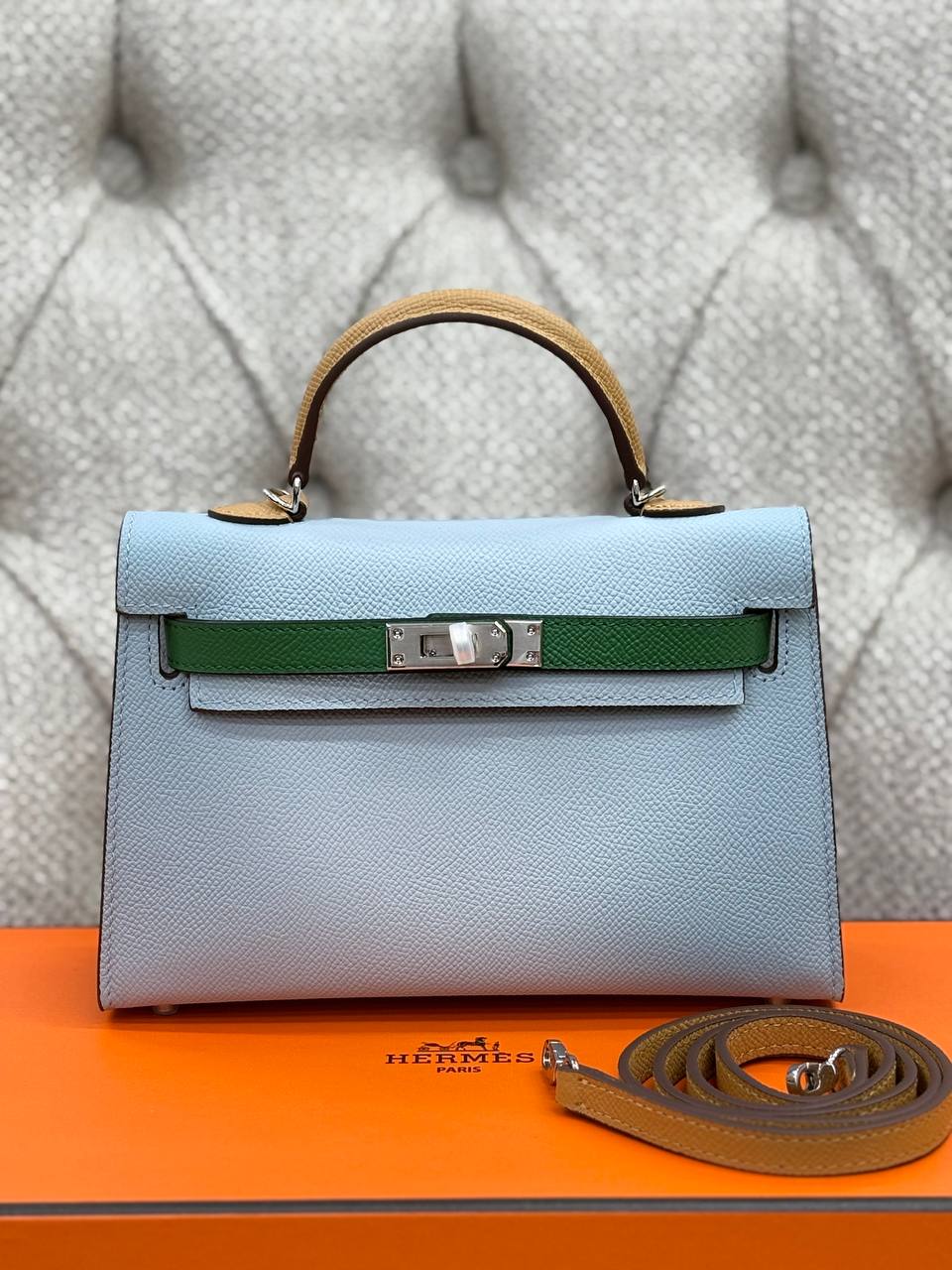 BrandsbyMaya