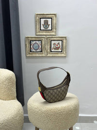 BrandsbyMaya