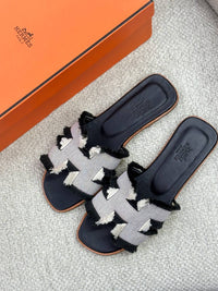 BrandsbyMaya